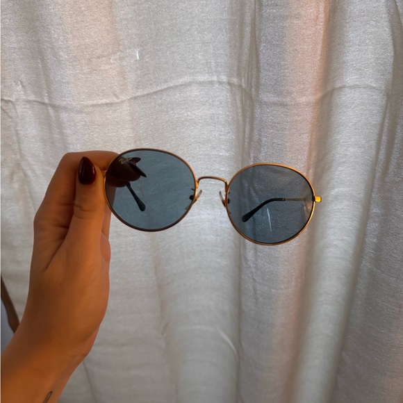 ray-ban gradient blue women’s sunglasses - Picture 1 of 3